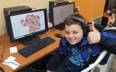 Grade 5 – Making Tessellations on GeoGebra